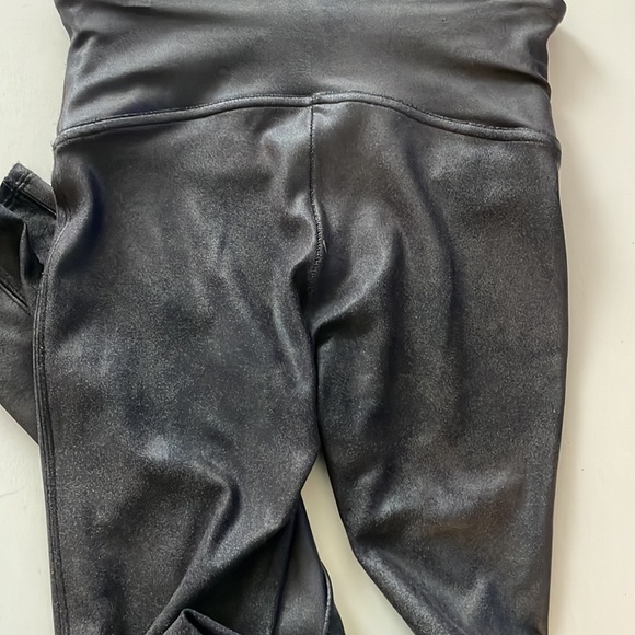Spanx Faux Leather Leggings - Picture 10 of 10